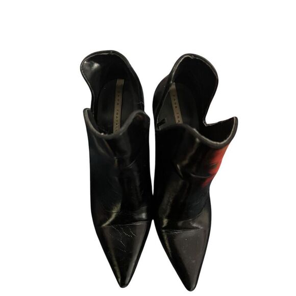 Ara Trafaluc Size 36 Black pointed toe booties/ heels - Picture 4 of 8